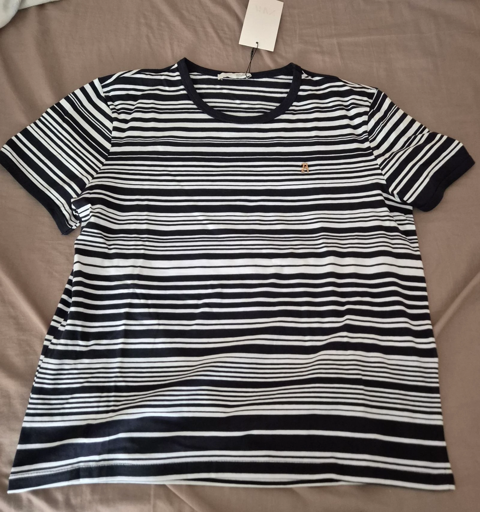 Camiseta manga corta talla l nueva Zara 